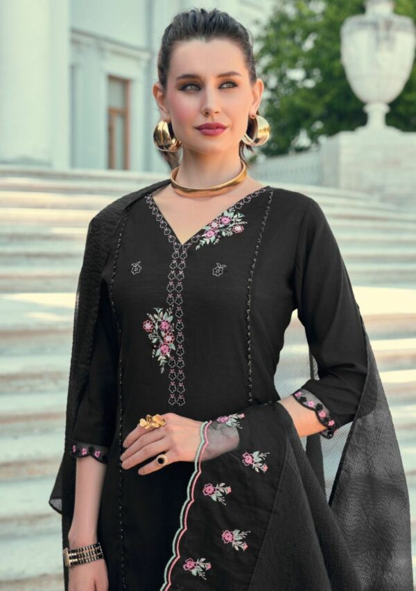 thumbs LADY LEELA IQRA EMBROIDERY FESTIVE COLLECTION KURTI SUPPLIER IN SURAT 19.jpg