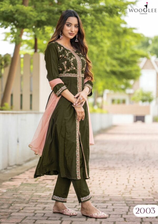 WOOGLEE SURKHI VICHITRA KURTI WHOLESALER 4.jpg