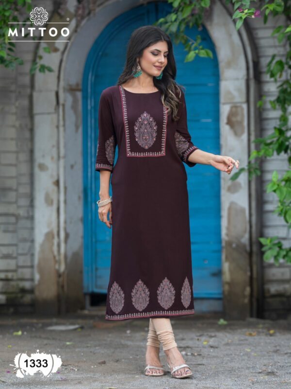 MITTOO PALAK VOL 39 RAYON EMBROIDERY KURTI 5.jpg