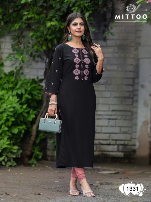 MITTOO PALAK VOL 39 RAYON EMBROIDERY KURTI 6.jpg