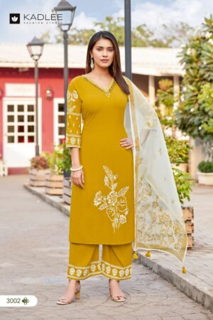 KADLEE KAMYAA RAYON PRINT READYMADE KURTI 1.jpg