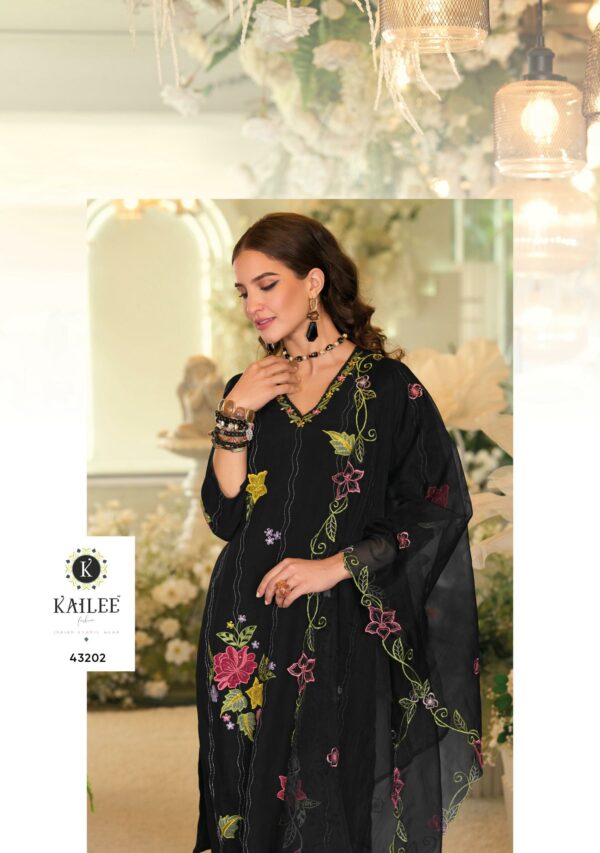 KAILEE FASHION ANGEL PURE VISCOSE KURTI SUPPLIER 11.jpg