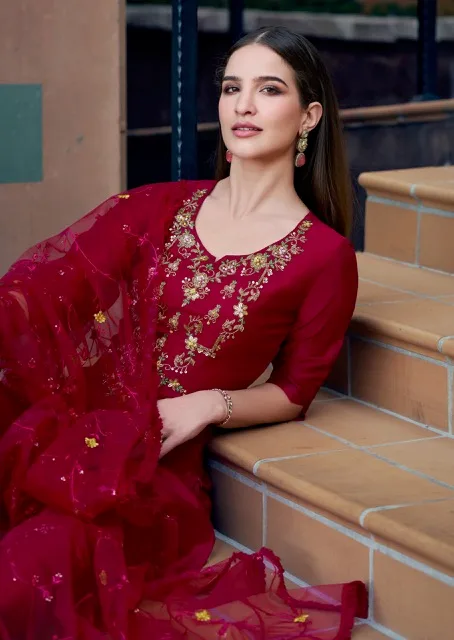 LILY LALI MARIA 9 VOL 5 HEAVY SILK KURTI SUPPLIER 11.jpg