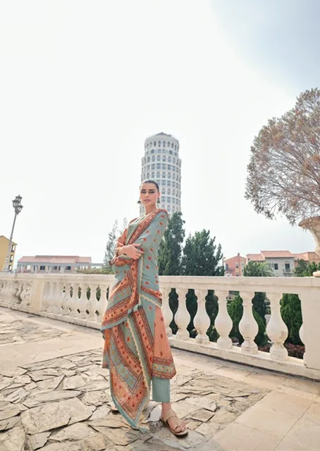 GULL JEE ISRAT VISCOSE MUSLIN PRINTED SUITS 14.jpg