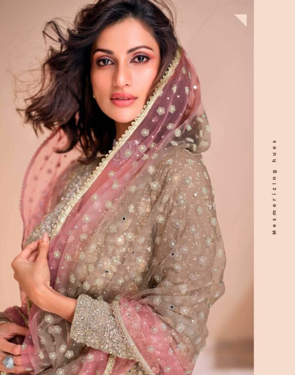 SAYURI DESIGNER AAYNA DESIGNER PARTY WEAR SUITS 9.jpg