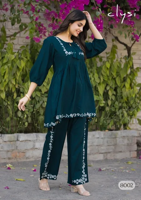 CLYSI ROZELLA RAYON THREAD WORK CO ORD SET 4.jpg