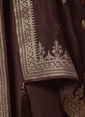 VINAY KASEESH GEET VOL 2 DOLA SILK FANCY SUITS 2.jpg