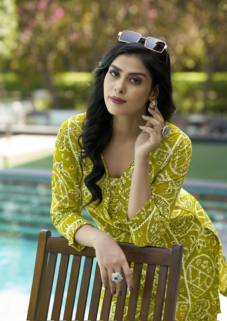 WOODEE MOKSHA RAYON PRINTED KURTI WITH POCKET LATEST 2025 Rehmat Boutique WOODEE MOKSHA RAYON PRINTED KURTI WITH POCKET WOODEE MOKSHA RAYON PRINTED KURTI WITH POCKET 1.jpg