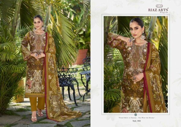 RIAZ ARTS MUSAFIR VOL 24 PURE LAWN SUITS CATALOGUE 3.jpg