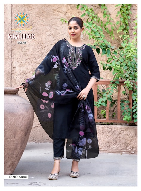 PASSION TREE MALHAR VOL 5 Rehmat Boutique PASSION TREE MALHAR VOL 5 PASSION TREE MALHAR VOL 5 Rehmat Boutique PASSION TREE MALHAR VOL 5 WHOLESALE PRICE 11.jpg