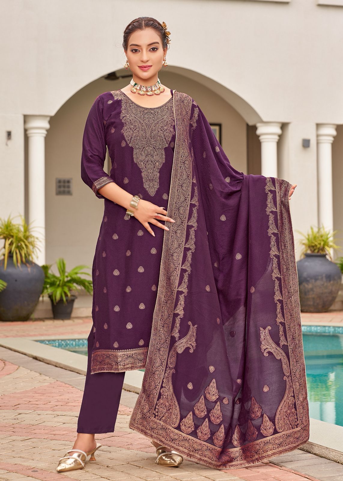 ALOK SUITS SARGUN Rehmat Boutique ALOK SUITS SARGUN ALOK SUITS SARGUN Rehmat Boutique ALOK SUITS SARGUN WHOLESALE PRICE SURAT 5.jpg