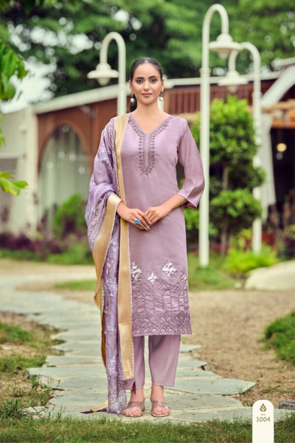 OSSM RANGEELA Rehmat Boutique  OSSM RANGEELA KURTI WHOLESALER PRICE 3.jpg