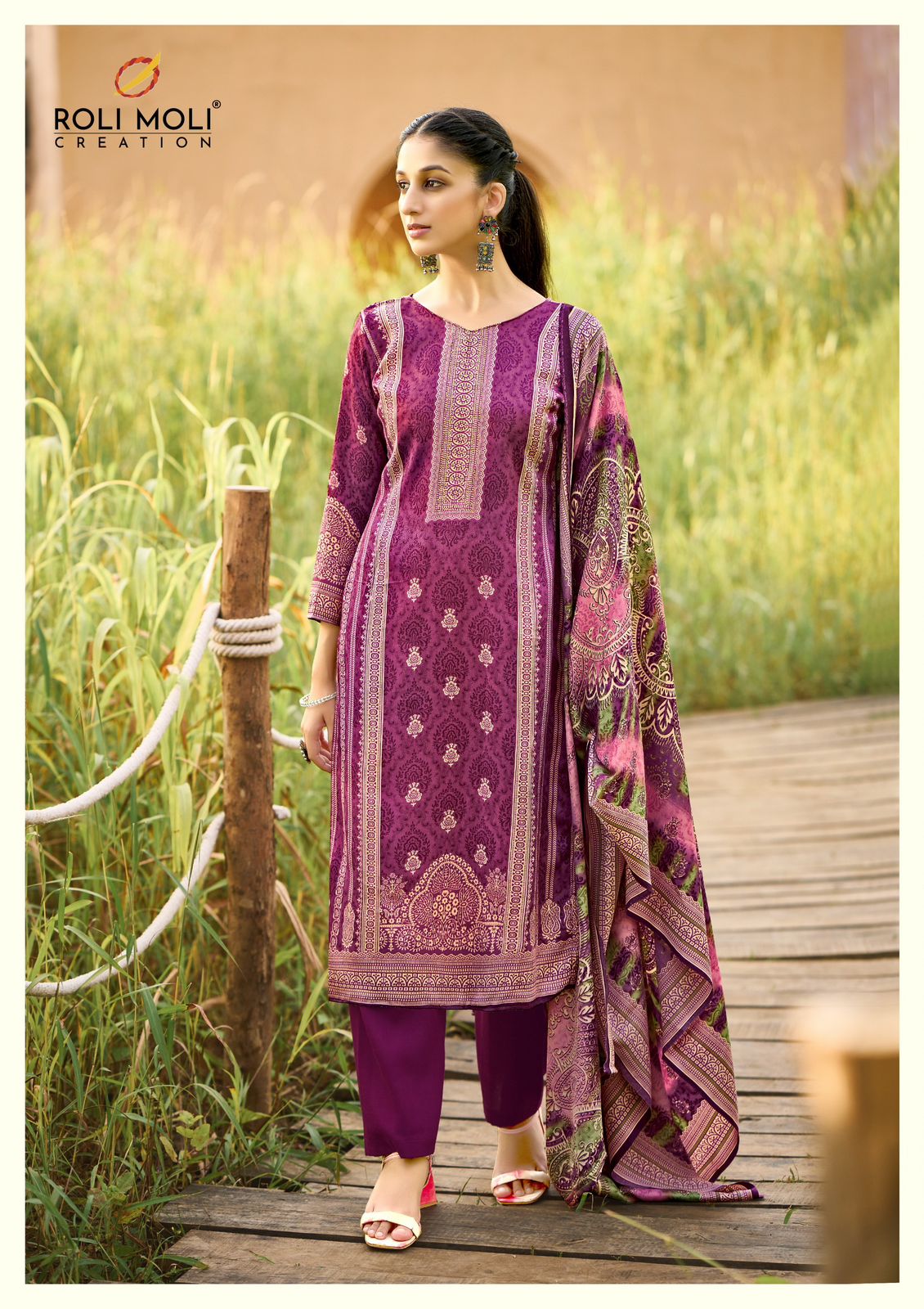 ROLI MOLI FARIDA Rehmat Boutique ROLI MOLI FARIDA ROLI MOLI FARIDA PASHMINA SUITS WHOLESALER 7.jpg