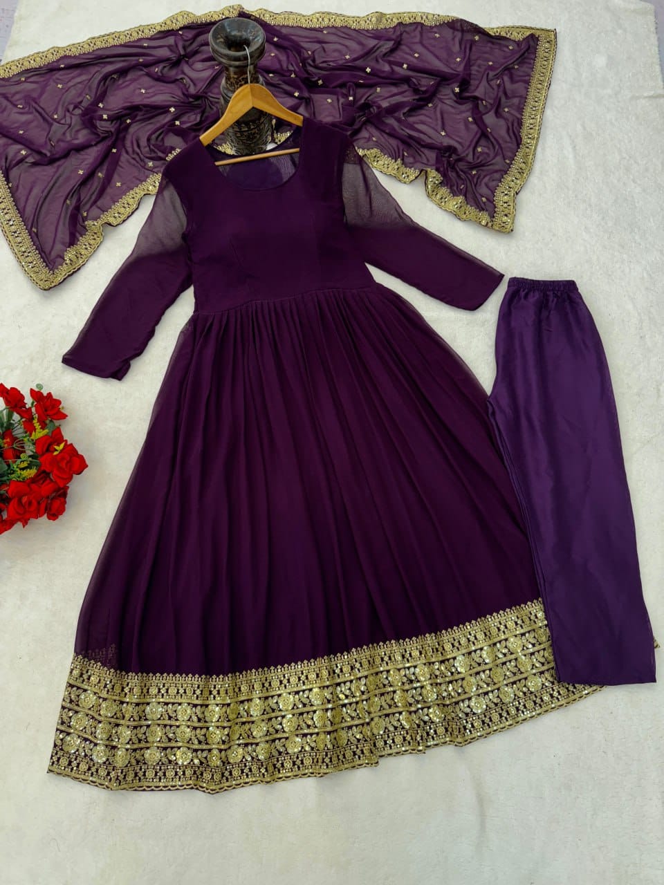 ₹1350 Pcs : 4 PEHNAVA YD 044 DESIGNER WEAR GOWN WHOLESALER 0 32 Rehmat Boutique ₹1350 Pcs : 4 PEHNAVA YD 044 DESIGNER WEAR GOWN WHOLESALER 0 32 PEHNAVA YD 044 READYMADE KURTI WHOLESALER 2.jpg