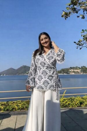 felocity jp vol 17 catalog kurtis wholesale market in rajkot 1 2026 01 28 12 52 33.jpeg