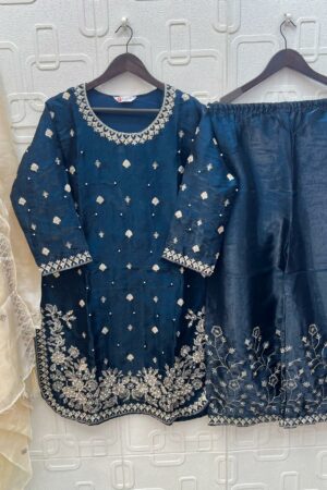 Bilqis B 256 A To D catalog pakistani suits wholesaler Rehmat Boutique  bilqis b 256 a to d catalog pakistani suits wholesaler 1 2026 02 19 16 21 20.jpeg