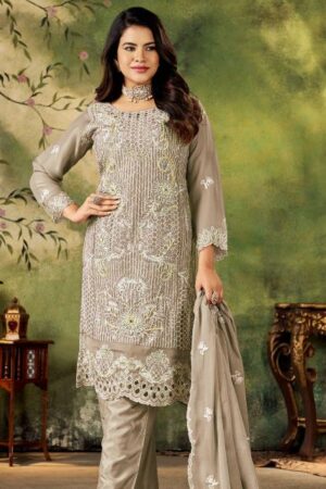 Elan E 14 catalog pakistani suits at wholesale price in delhi Rehmat Boutique elan e 14 catalog pakistani suits at wholesale price in delhi 2026 02 23 12 18 14.jpeg