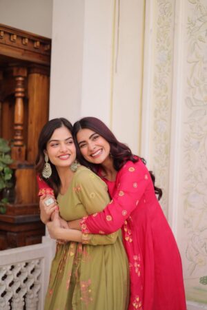 pr ka 1238 mul chanderi readymade kurti with pant in wholesale surat pr ka 1238 mul chanderi readymade kurti with pant in wholesale surat