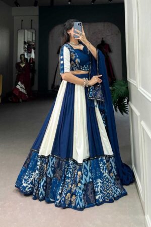 pr lnb1714blu rayon print navratri wholesale lehenga in surat pr lnb1714blu rayon print navratri wholesale lehenga in surat
